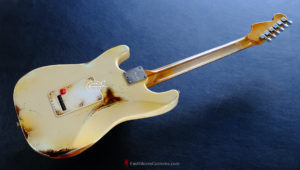 Fender Stratocaster Vintage White Made in USA Aged Relic (SOLD) - Image 8