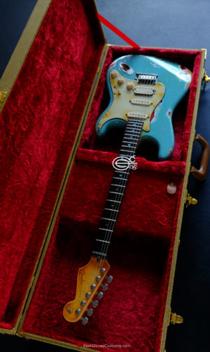 Fender Stratocaster Deluxe Daphne Blue HSS Aged Heavy Relic (SOLD) - Image 15