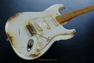 Fender Stratocaster Artist Series Jimi Hendrix Olympic White with Custom Hardcase Heavy Aged Relic (SOLD) - Image 6