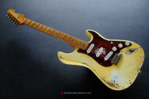 Fender Stratocaster Vintage White Medium Aged Relic (SOLD) - Image 4