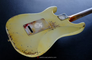 Fender Stratocaster Vintage White Medium Aged Relic (SOLD) - Image 3