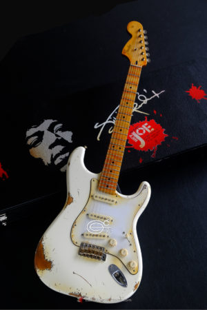 Fender Stratocaster Artist Series Jimi Hendrix Olympic White with Custom Hardcase Heavy Aged Relic (SOLD)