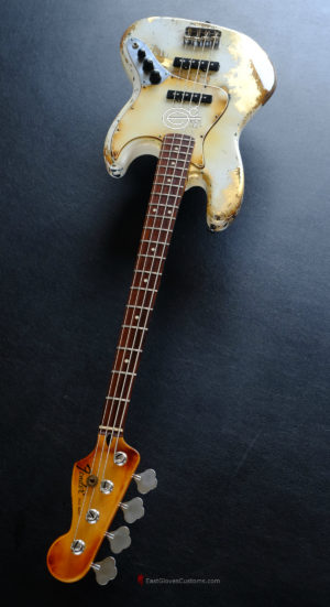 Fender Jazz Bass Vintage White Gold Edition Heavy Aged Relic by East Gloves Customs (RARE) - Image 9