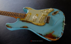 Fender Stratocaster ST57- US SBL Sonic Blue Made in Japan Medium Aged Relic [SOLD] - Image 4