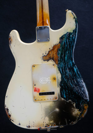 Fender Stratocaster Vintage White over Blue Zebra Heavy Aged Relic (SOLD) - Image 4