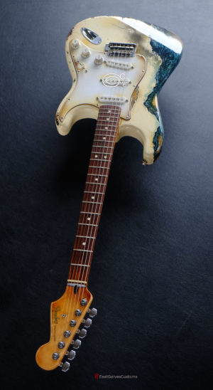 Fender Stratocaster Vintage White over Blue Zebra Heavy Aged Relic (SOLD) - Image 10