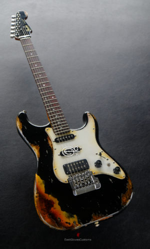 Fender Deluxe Comtemporary Stratocaster Floyd Rose System III Tremolo Black MIJ Relic Aged (RARE) [SOLD] - Image 4