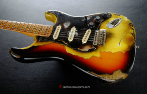 Fender Stratocaster Yellow/Sunburst Heavy Aged Relic (SOLD) - Image 3