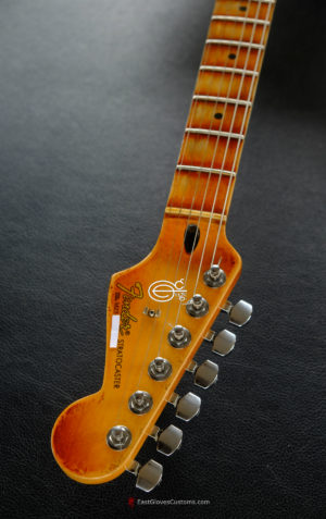 Fender Stratocaster Yellow/Sunburst Heavy Aged Relic (SOLD) - Image 12