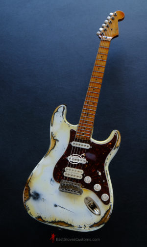 Squier Stratocaster Vintage White HSS Made in USA Aged Relic (SOLD) - Image 4