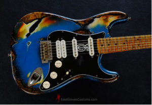 Fender Stratocaster Special Edition HSS Pelham Blue/Sunburst Aged Relic (SOLD) - Image 10