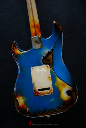 Fender Stratocaster Special Edition HSS Pelham Blue/Sunburst Aged Relic (SOLD) - Image 5