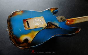Fender Stratocaster Special Edition HSS Pelham Blue/Sunburst Aged Relic (SOLD) - Image 7