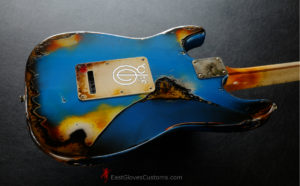 Fender Stratocaster Special Edition HSS Pelham Blue/Sunburst Aged Relic (SOLD) - Image 9