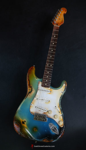 Fender Stratocaster Galaxy Blue Heavy AGed Relic by East Gloves Customs (Very Rare)[SOLD] - Image 4