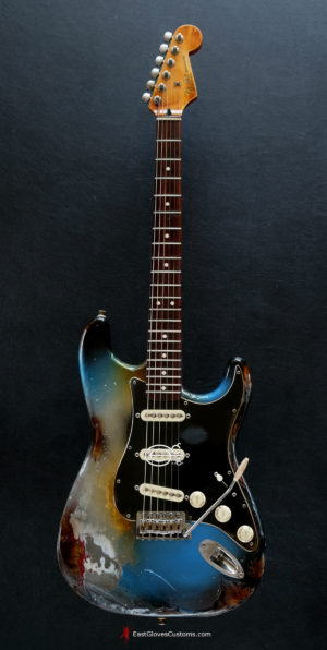 Fender Stratocaster Pelham Blue / Silver Gray Heavy Aged Relic by East Gloves Customs (SOLD) - Image 4