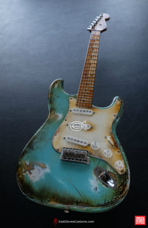 Fender Stratocaster Daphne Blue Heavy Aged Relic (SOLD) - Image 4