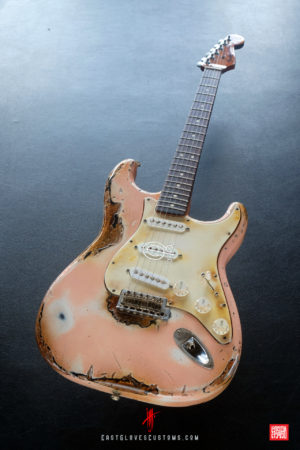 Fender Stratocaster Shell Pink Aged Relic by East Gloves Customs (SOLD)