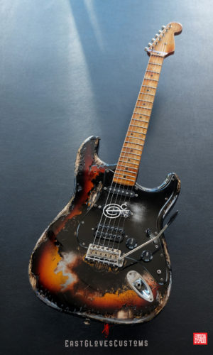 Fender Stratocaster HSS Deluxe Series Sunburst Heavy Aged Relic by East Gloves Customs - Image 4