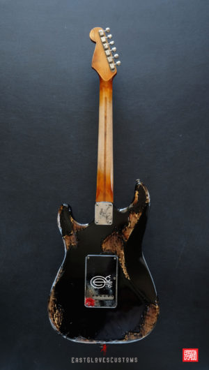 Fender Stratocaster HSS Deluxe Series Sunburst Heavy Aged Relic by East Gloves Customs - Image 18